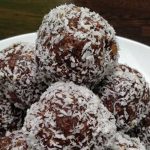 Chocolade Eiwitbolletjes (chocolate protein balls)